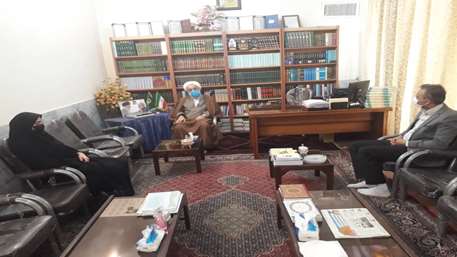  دیدار و گفتگو ریاست و معاونت دانشکده با امام جمعه محترم شهرستان